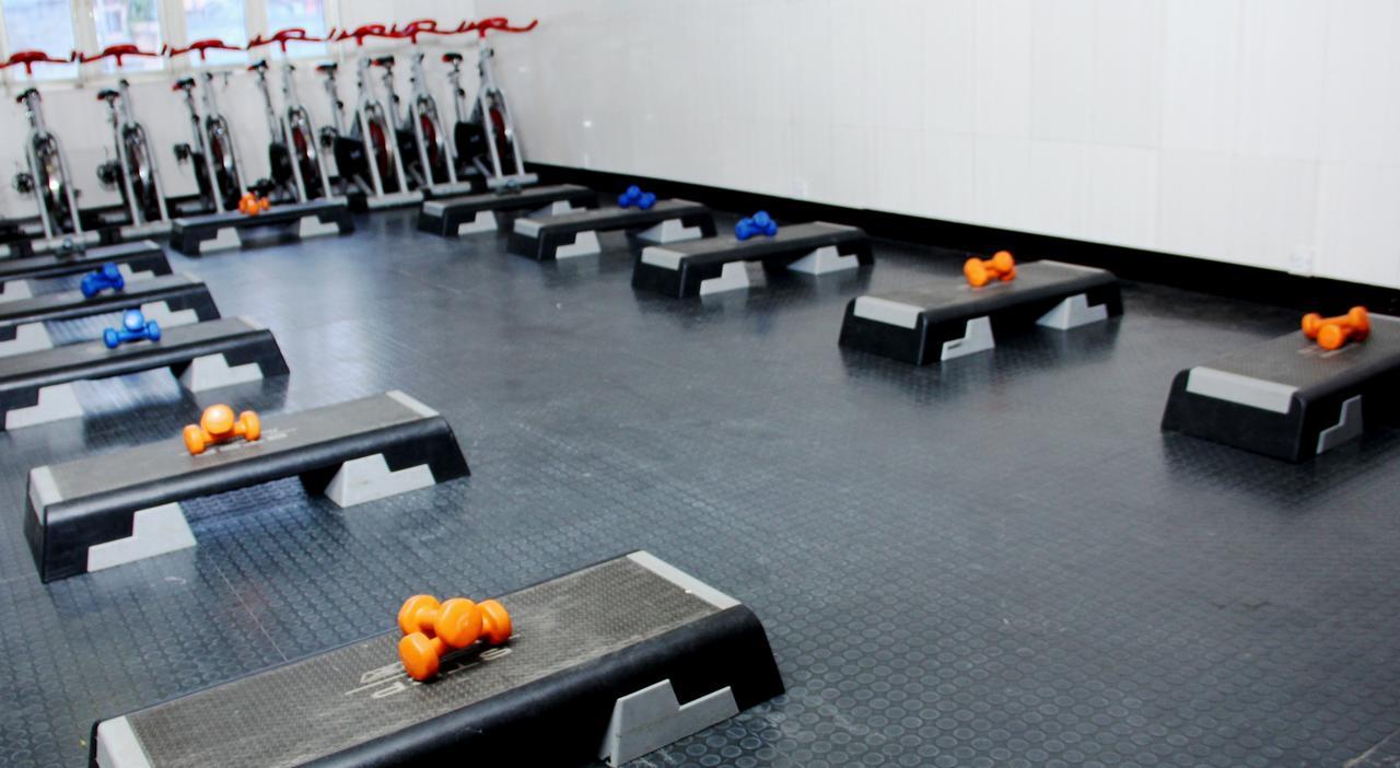 Sunfit - Fitness, Spa, Accommodation Aliayabiagba ภายนอก รูปภาพ