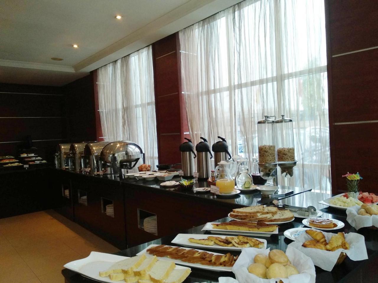 Sunfit - Fitness, Spa, Accommodation Aliayabiagba ภายนอก รูปภาพ