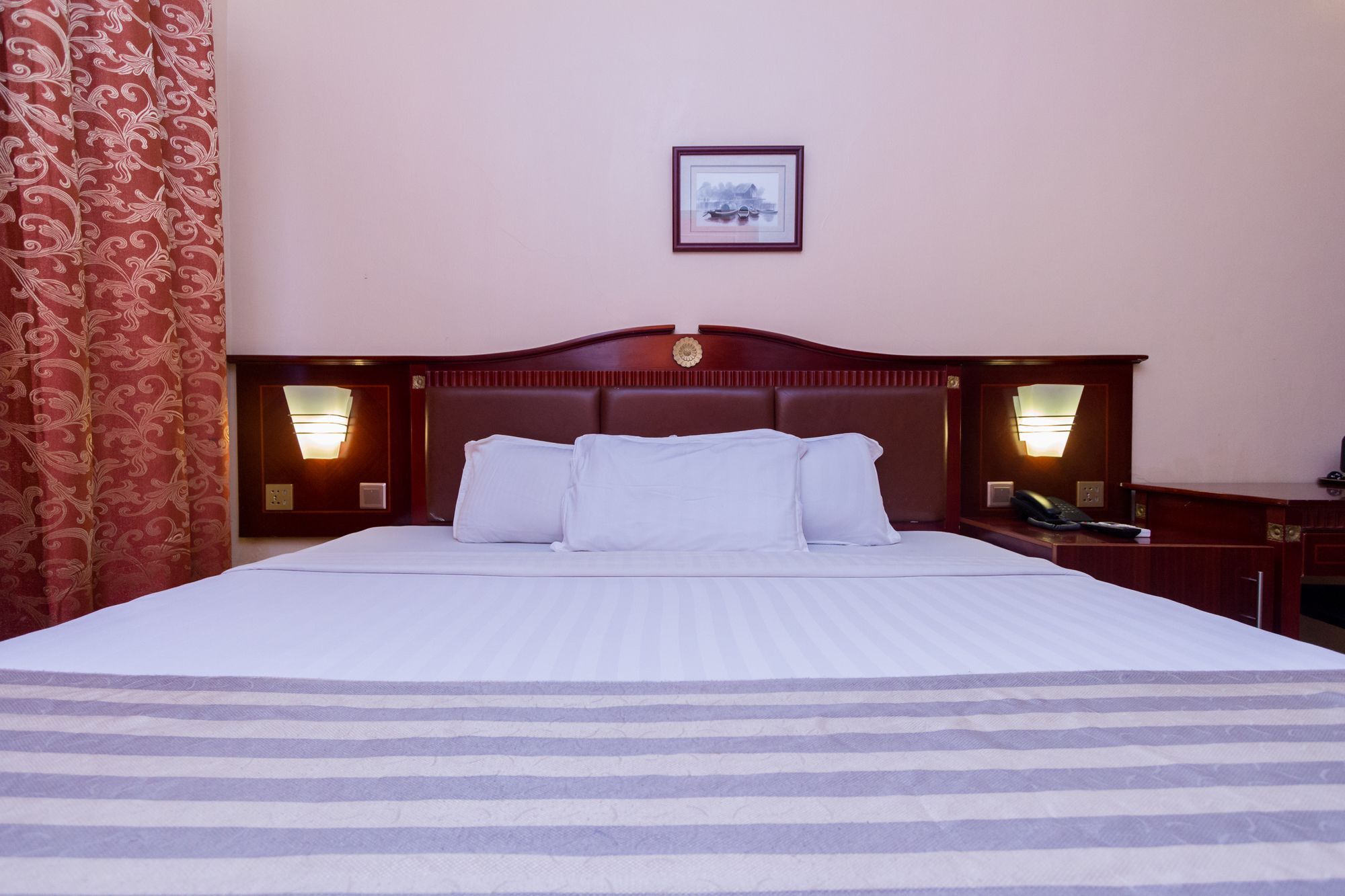 Sunfit - Fitness, Spa, Accommodation Aliayabiagba ภายนอก รูปภาพ